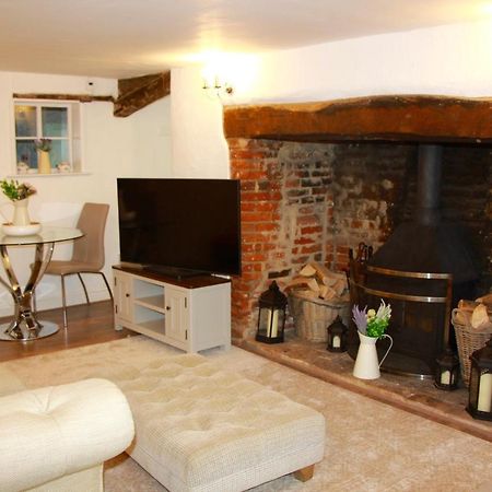 Romantic* Castle On The Hill Cottage *Framlingham Exterior photo